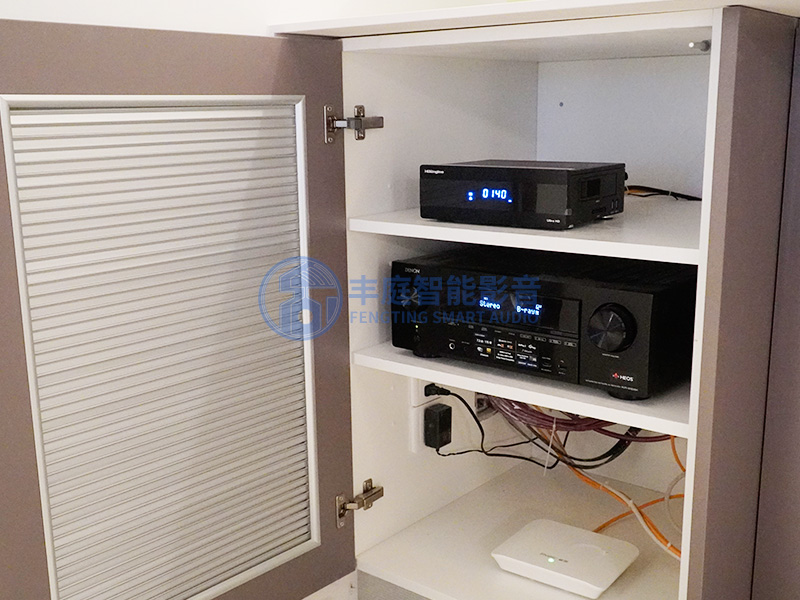 家庭影院設(shè)備